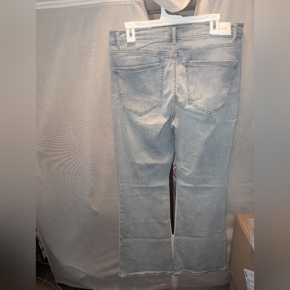Express High Waist Light Wash Flare Jeans - Picture 3 of 3